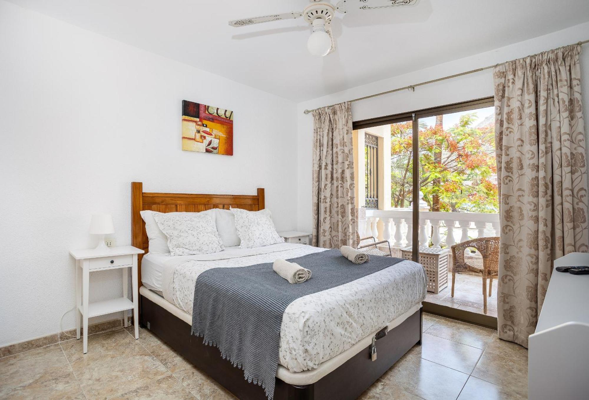 Castle Harbour Melanie'S Apartment By Lovetenerife Лос-Крістіанос Екстер'єр фото