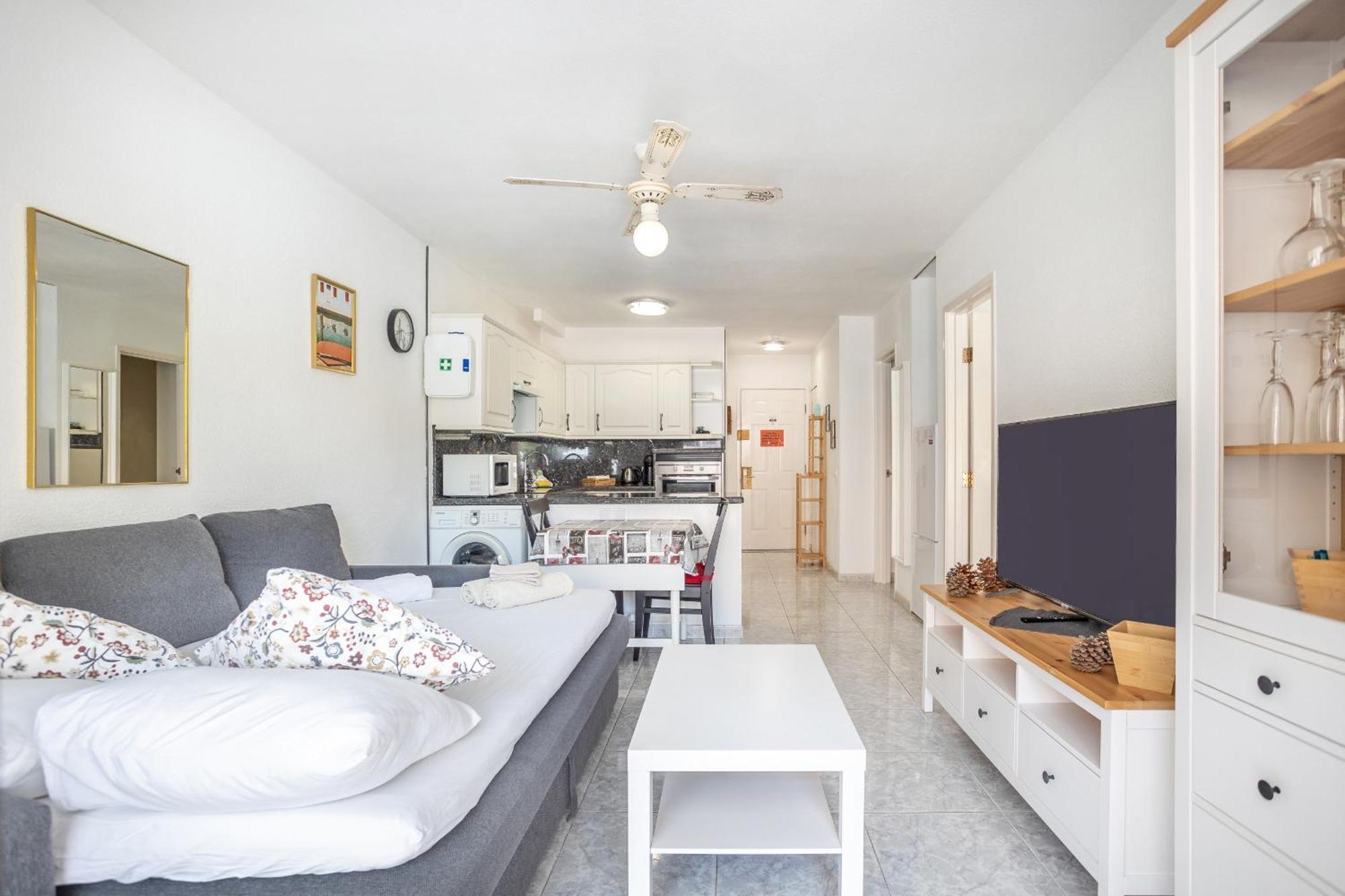 Castle Harbour Melanie'S Apartment By Lovetenerife Лос-Крістіанос Екстер'єр фото